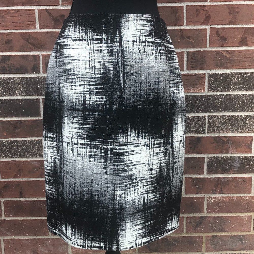 WORTH  Wool Blend Short Skirt in Black/White Size  6